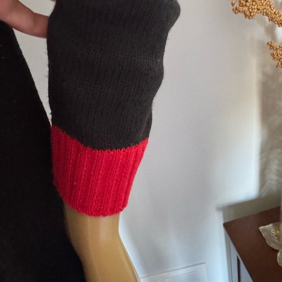 Ugly Christmas Festive sequence Emoji Sweater. Ptp 22” length 26” - Picture 4 of 7